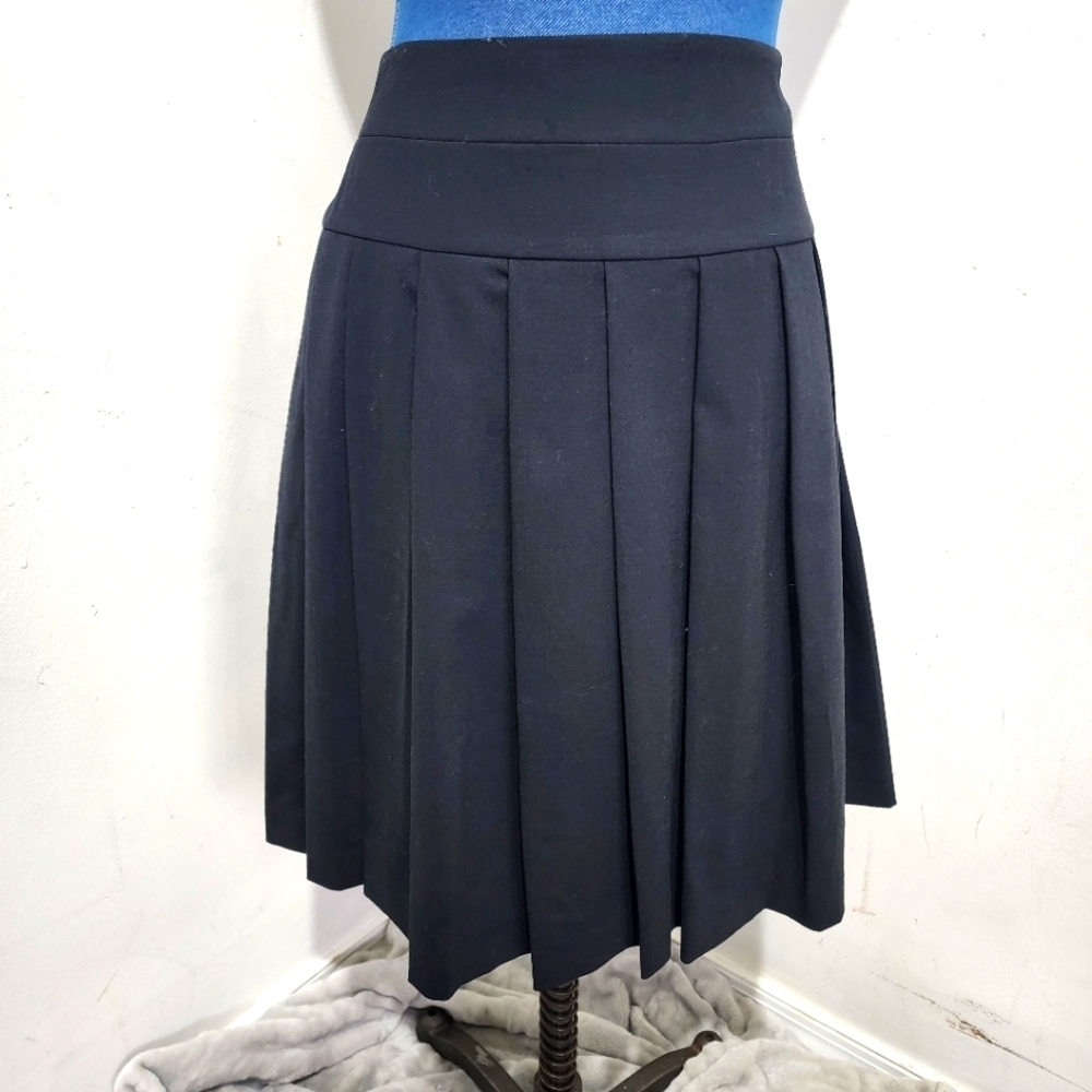 Victor Alfaro Black Pleated Skirt